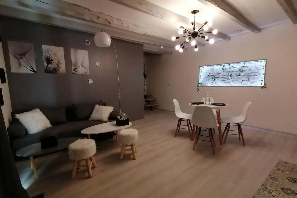 Maison Tout Equipee! Avec Salle De Cinema!!! Inzinzac-Lochrist 0*,  France